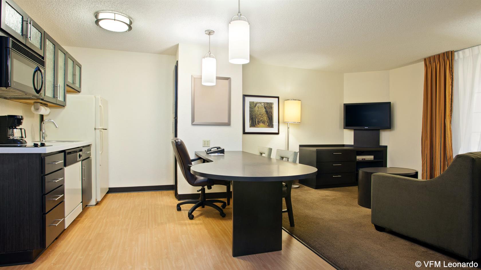 Sonesta Simply Suites Clearwater Buitenkant foto